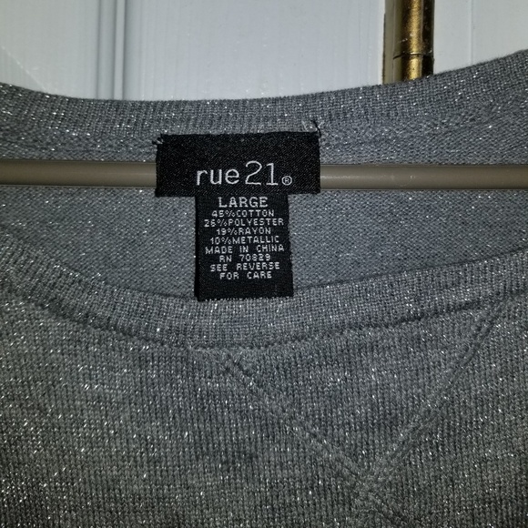 Long sleeve sweater - Picture 1 of 3